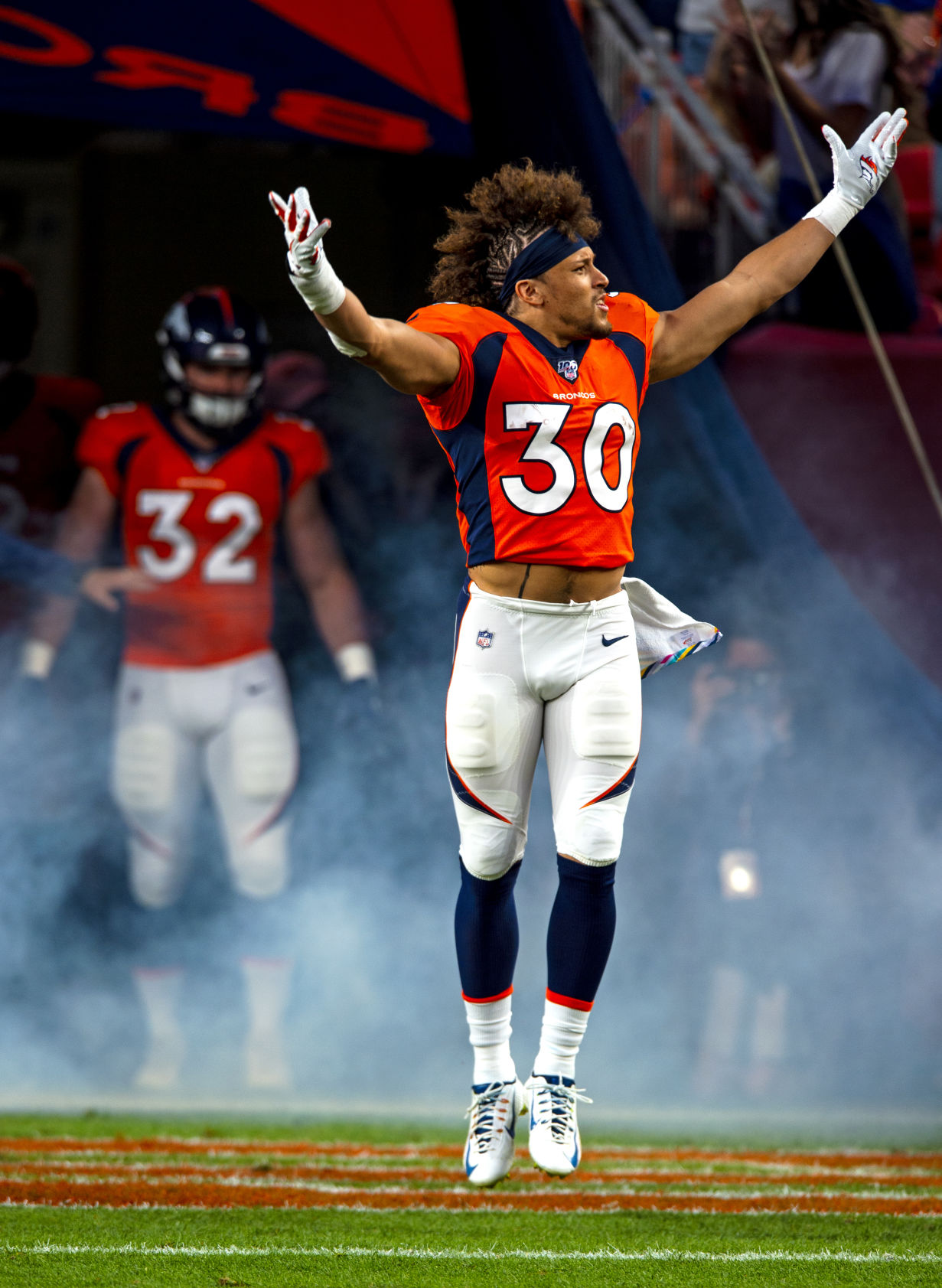 101819-s-broncos 12.JPG